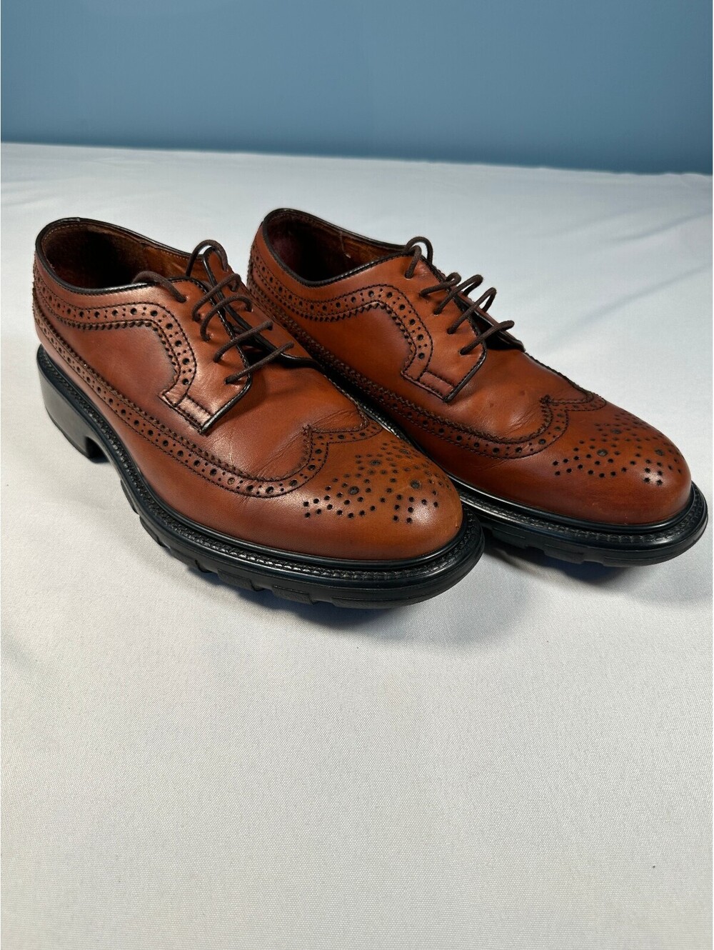 Banana Republic Made in Italy Brown Leather Wingtip Brogues Men's Size 11 D Lug